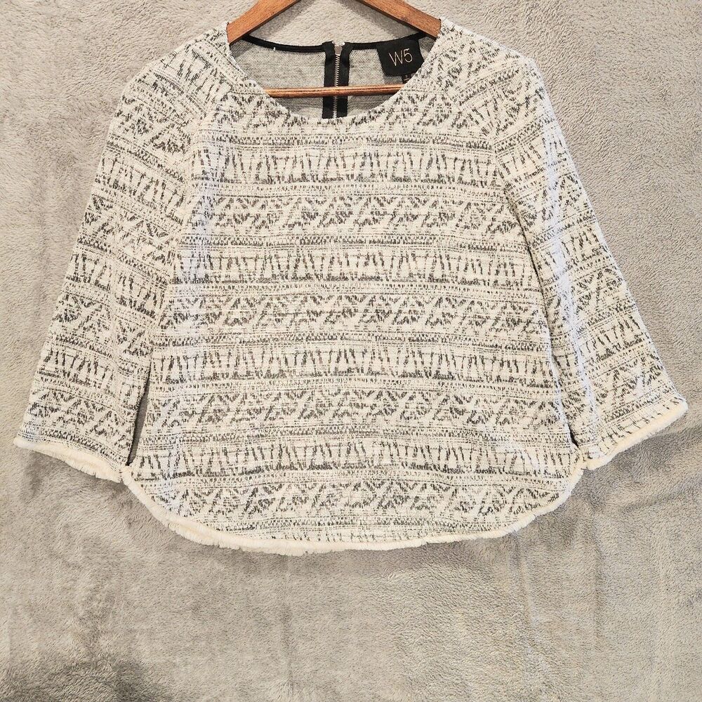 W5 White Black Aztec Southwestern 3/4 Sleeve Blouse Size Small Fringe Western